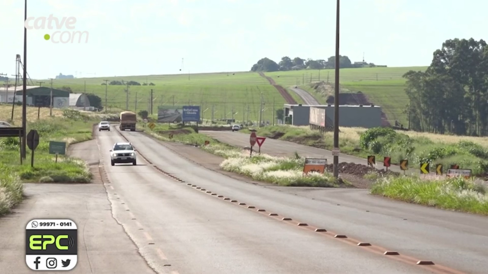 Trecho da obra na Avenida Barão do Rio Branco é interditado por proprietário